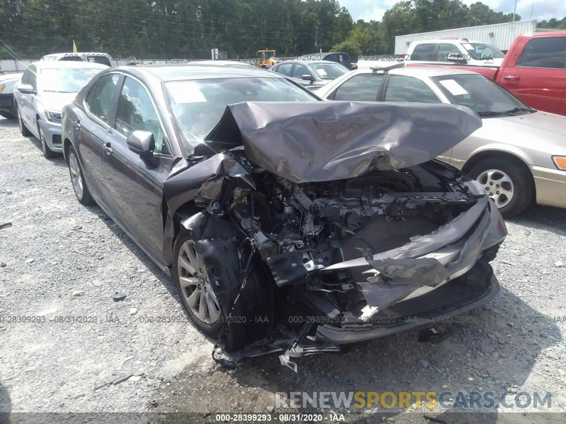 1 Photograph of a damaged car 4T1B11HK1KU215105 TOYOTA CAMRY 2019