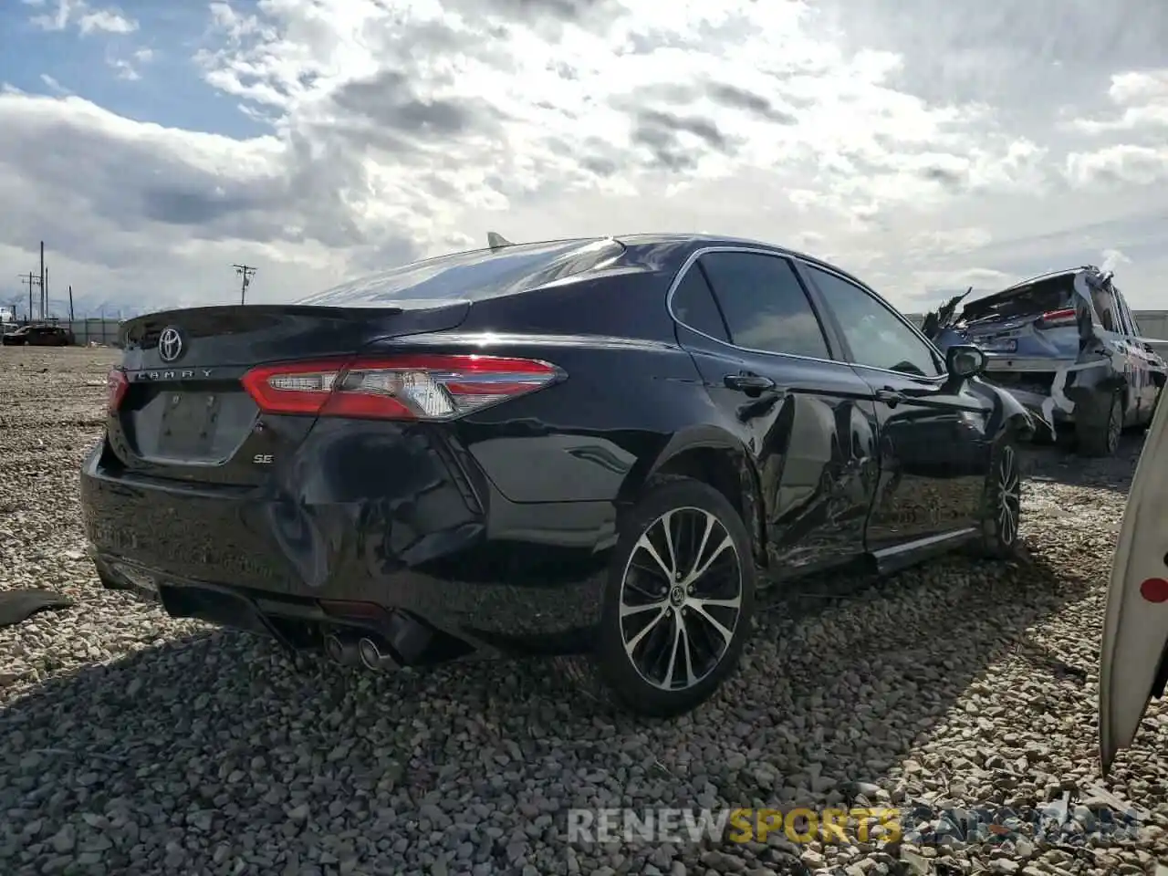 3 Photograph of a damaged car 4T1B11HK1KU215699 TOYOTA CAMRY 2019