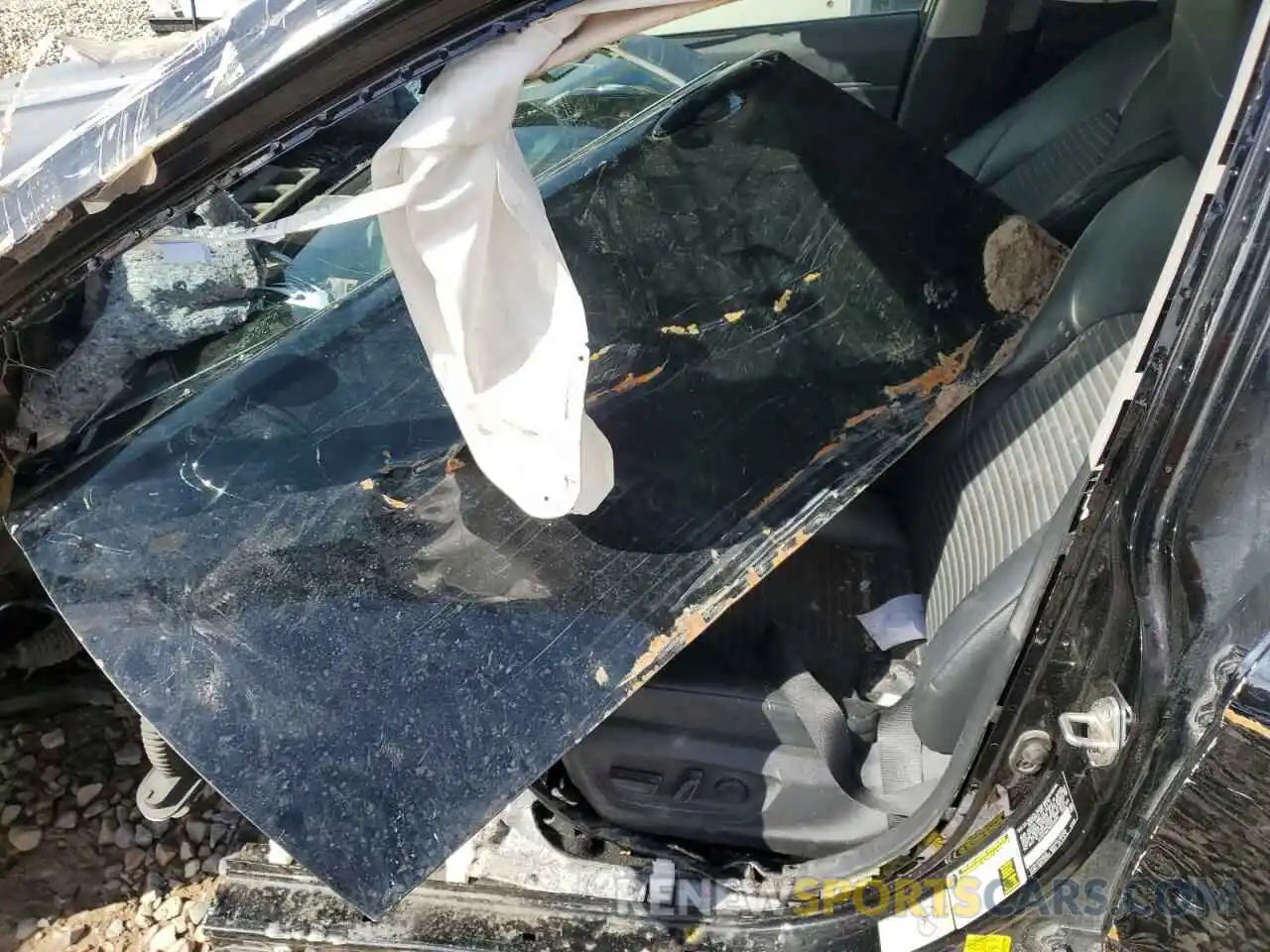 7 Photograph of a damaged car 4T1B11HK1KU215699 TOYOTA CAMRY 2019