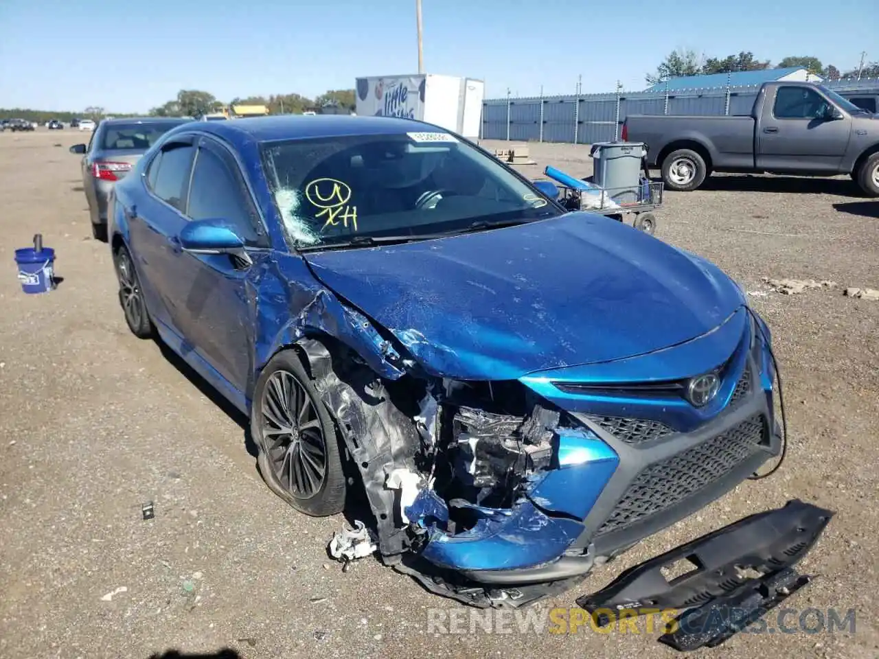 1 Photograph of a damaged car 4T1B11HK1KU215931 TOYOTA CAMRY 2019