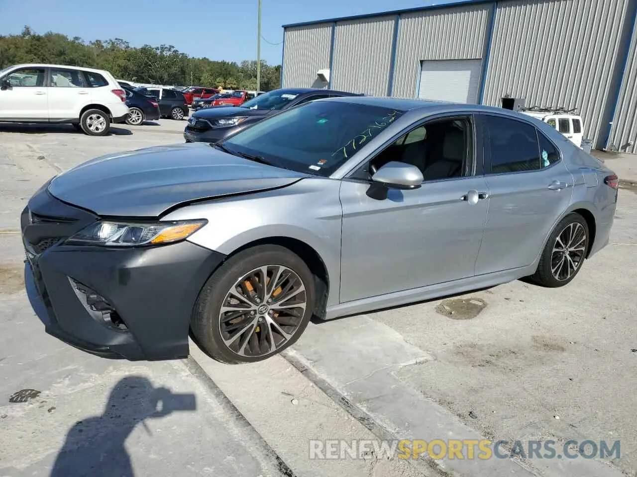 1 Photograph of a damaged car 4T1B11HK1KU216447 TOYOTA CAMRY 2019