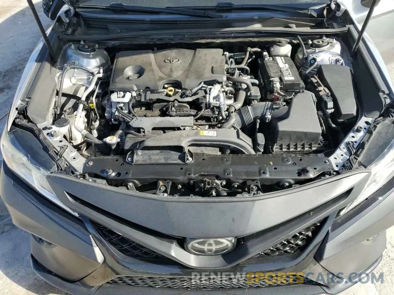 11 Photograph of a damaged car 4T1B11HK1KU216447 TOYOTA CAMRY 2019