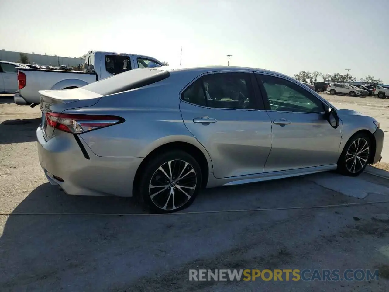 3 Photograph of a damaged car 4T1B11HK1KU216447 TOYOTA CAMRY 2019