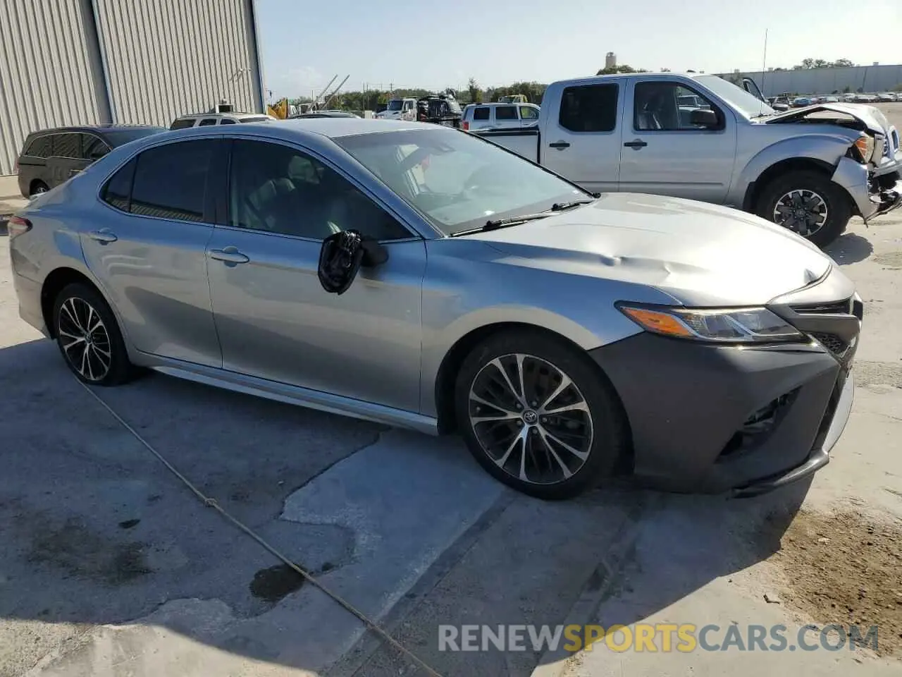 4 Photograph of a damaged car 4T1B11HK1KU216447 TOYOTA CAMRY 2019