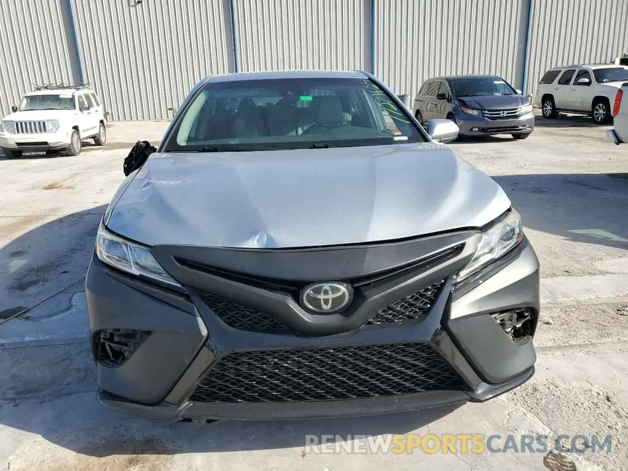 5 Photograph of a damaged car 4T1B11HK1KU216447 TOYOTA CAMRY 2019