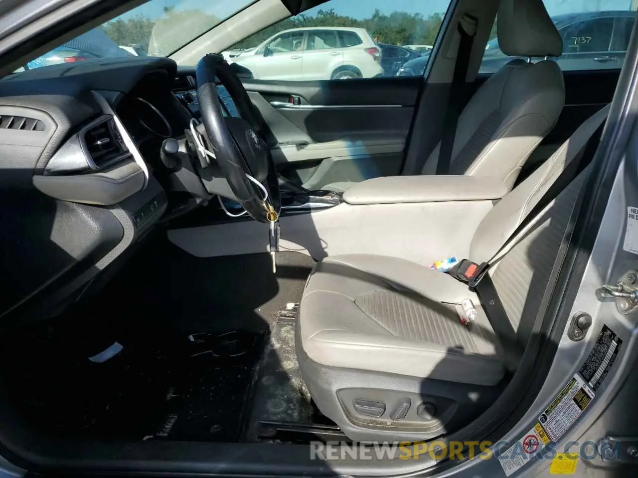 7 Photograph of a damaged car 4T1B11HK1KU216447 TOYOTA CAMRY 2019
