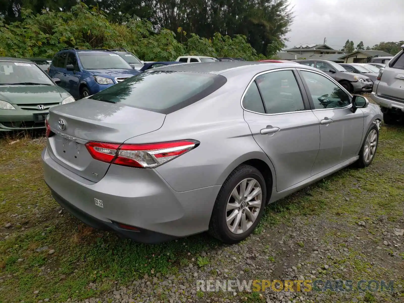 4 Photograph of a damaged car 4T1B11HK1KU222166 TOYOTA CAMRY 2019