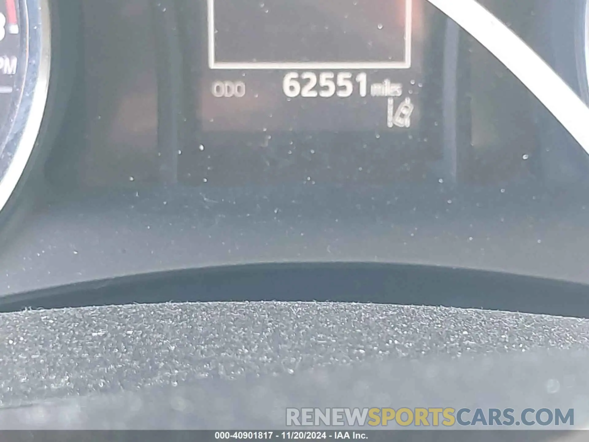 16 Photograph of a damaged car 4T1B11HK1KU225021 TOYOTA CAMRY 2019