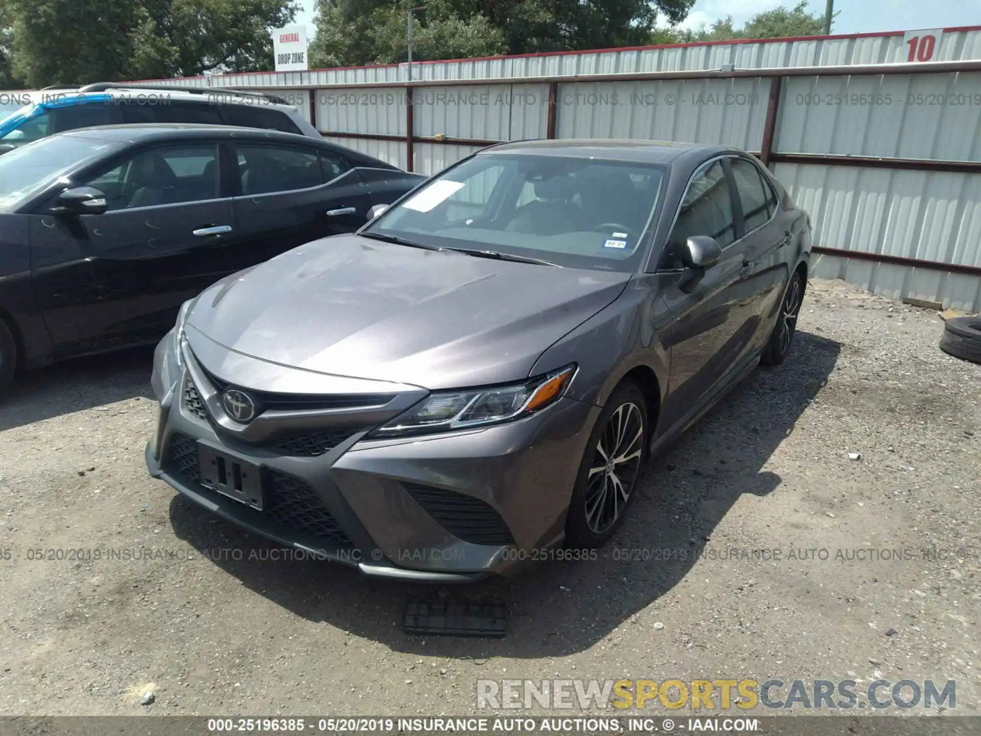 2 Photograph of a damaged car 4T1B11HK1KU229246 TOYOTA CAMRY 2019