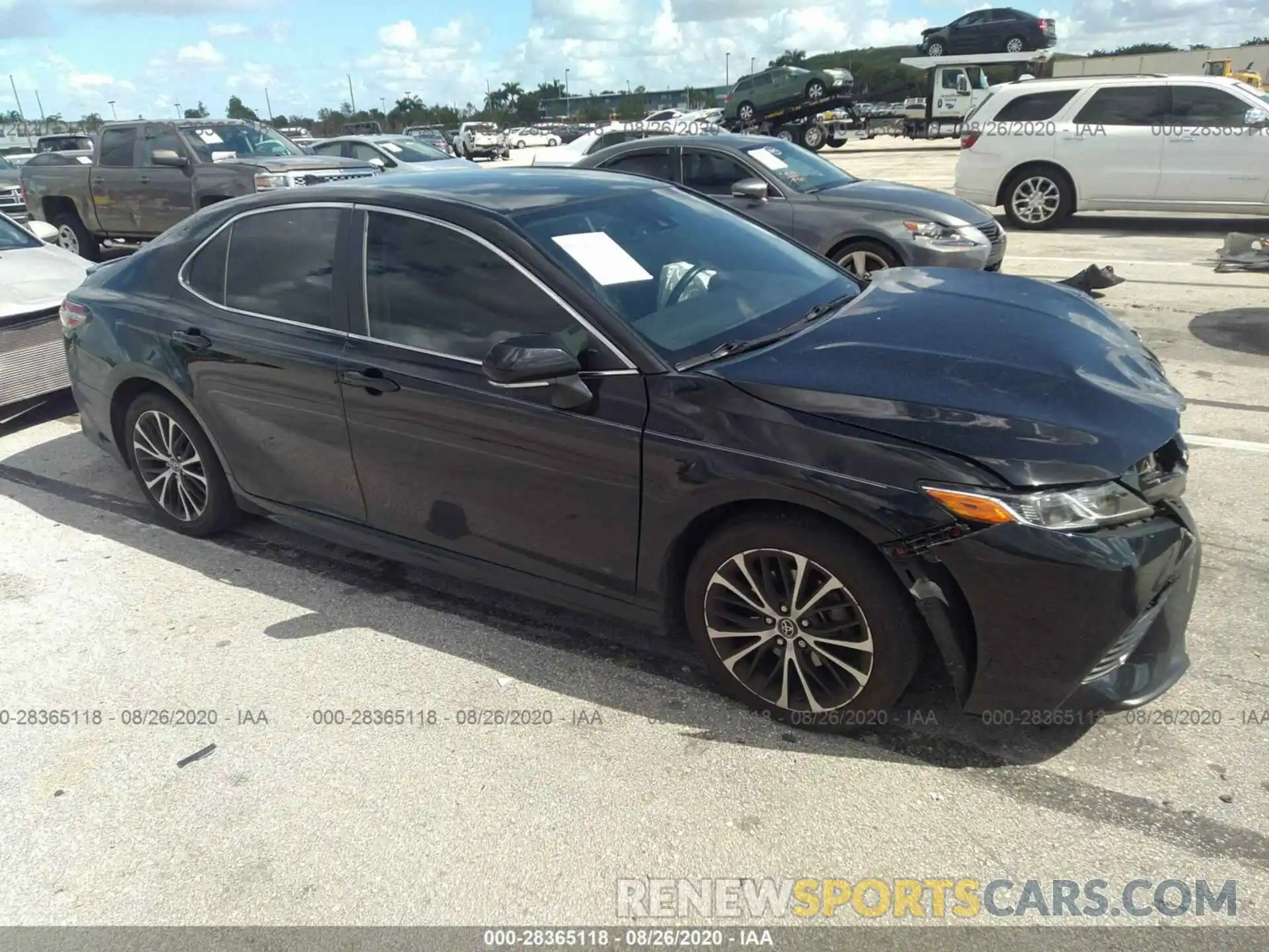 1 Photograph of a damaged car 4T1B11HK1KU232017 TOYOTA CAMRY 2019