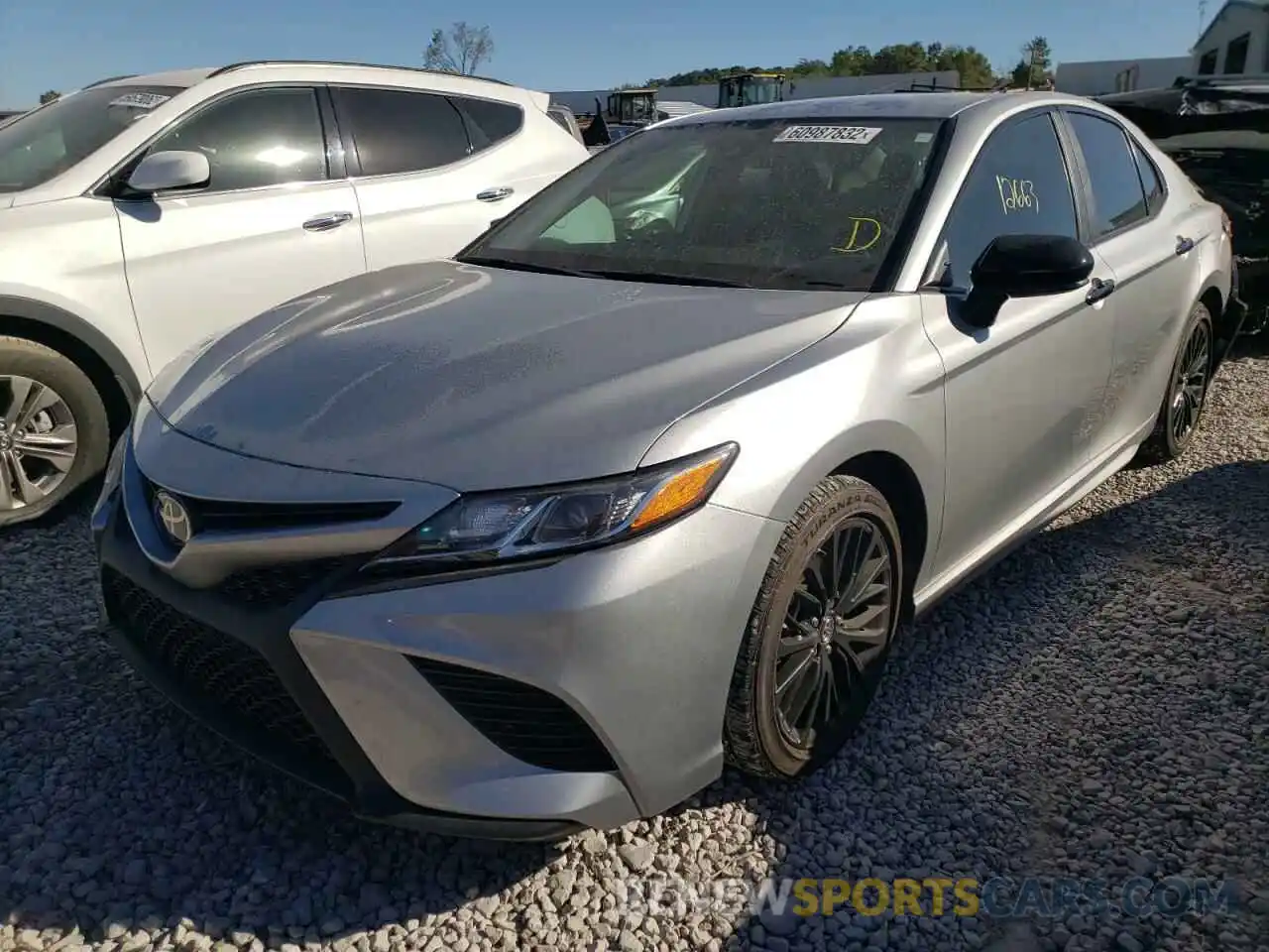 2 Photograph of a damaged car 4T1B11HK1KU232616 TOYOTA CAMRY 2019