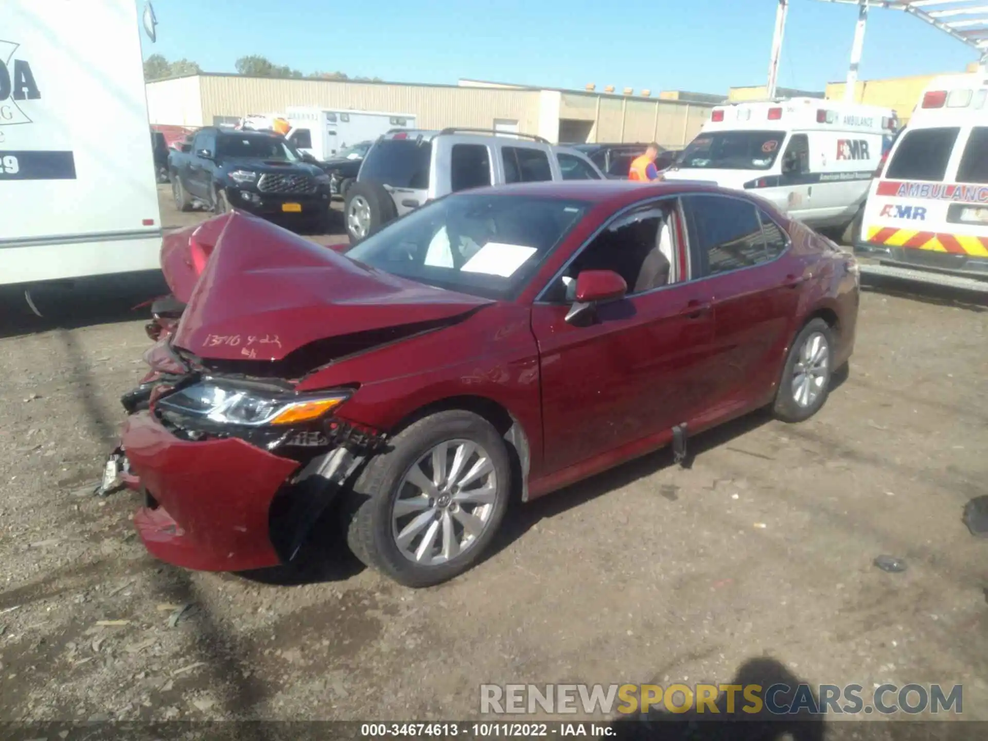 2 Photograph of a damaged car 4T1B11HK1KU233118 TOYOTA CAMRY 2019