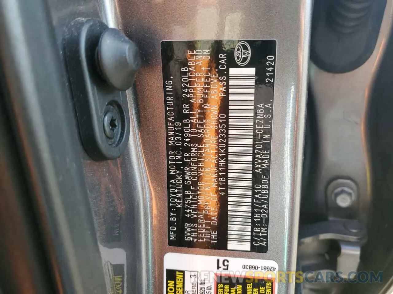 14 Photograph of a damaged car 4T1B11HK1KU233510 TOYOTA CAMRY 2019