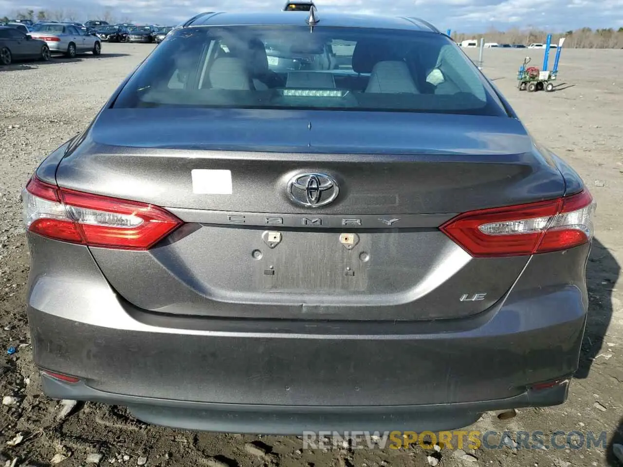 6 Photograph of a damaged car 4T1B11HK1KU233510 TOYOTA CAMRY 2019