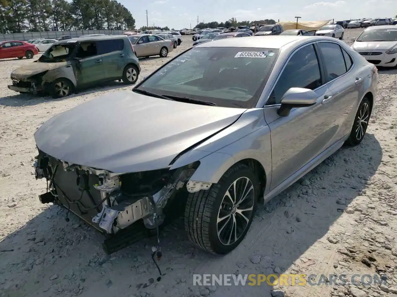 2 Photograph of a damaged car 4T1B11HK1KU236987 TOYOTA CAMRY 2019