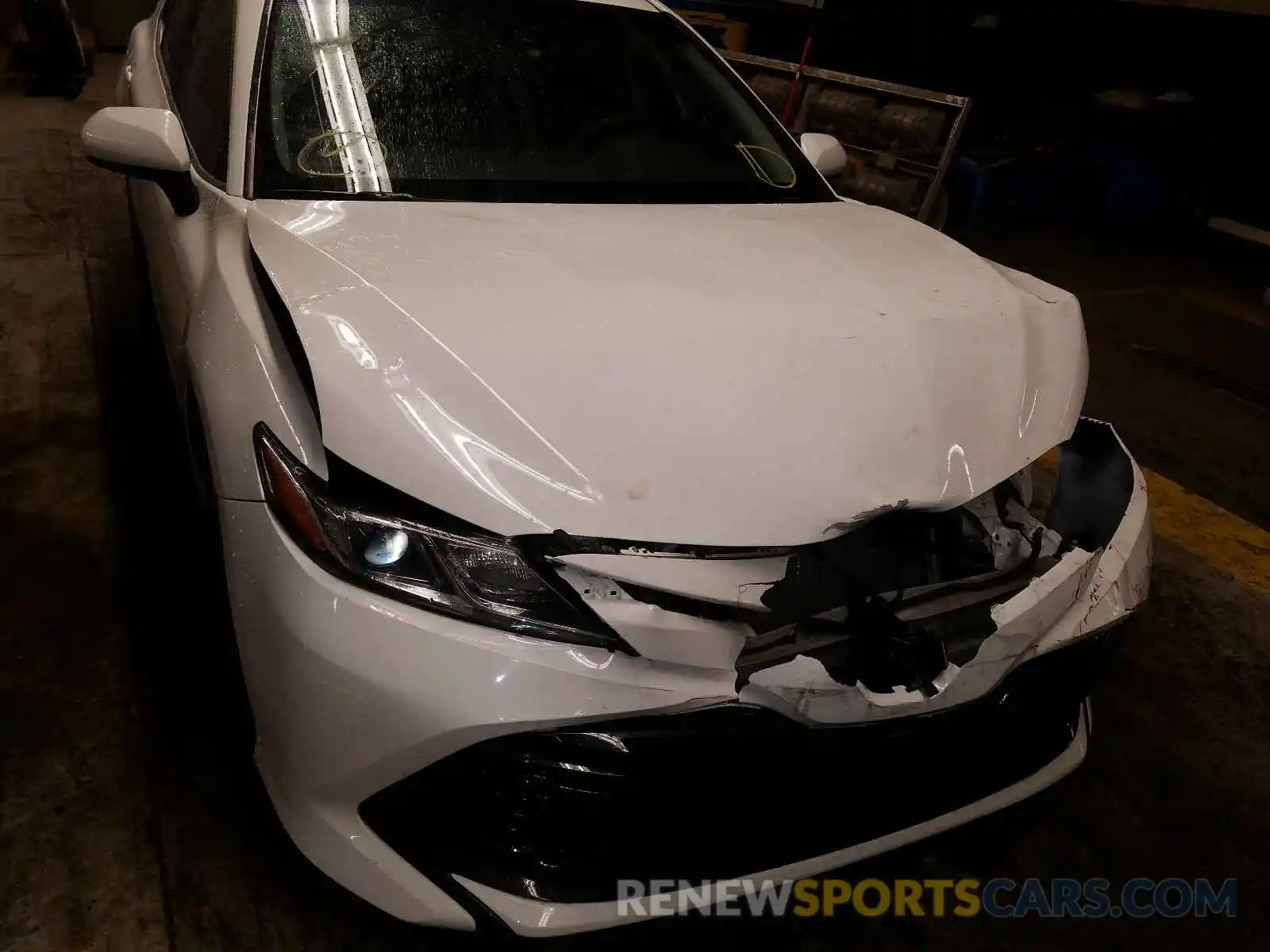 9 Photograph of a damaged car 4T1B11HK1KU238271 TOYOTA CAMRY 2019