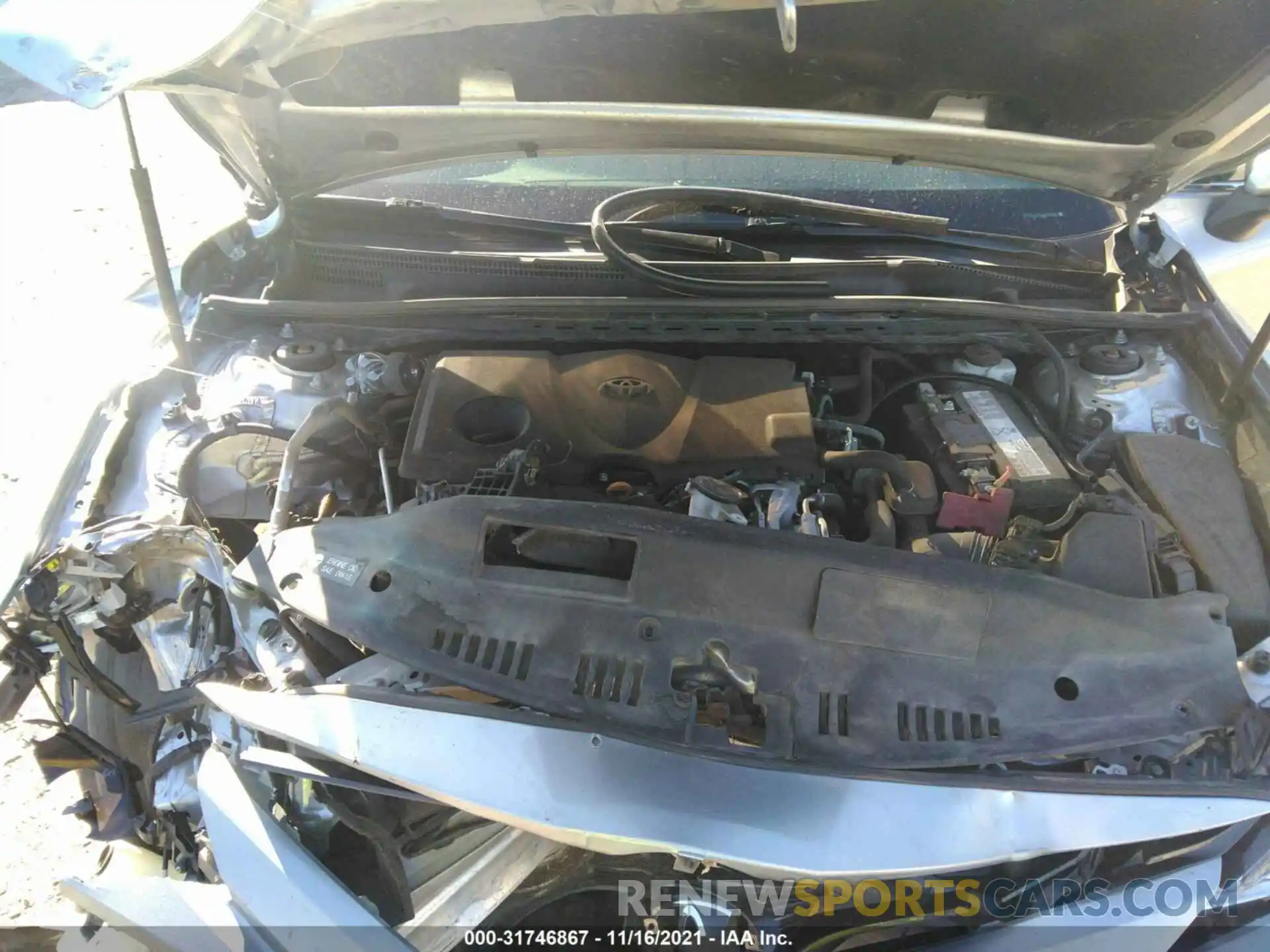 10 Photograph of a damaged car 4T1B11HK1KU239548 TOYOTA CAMRY 2019