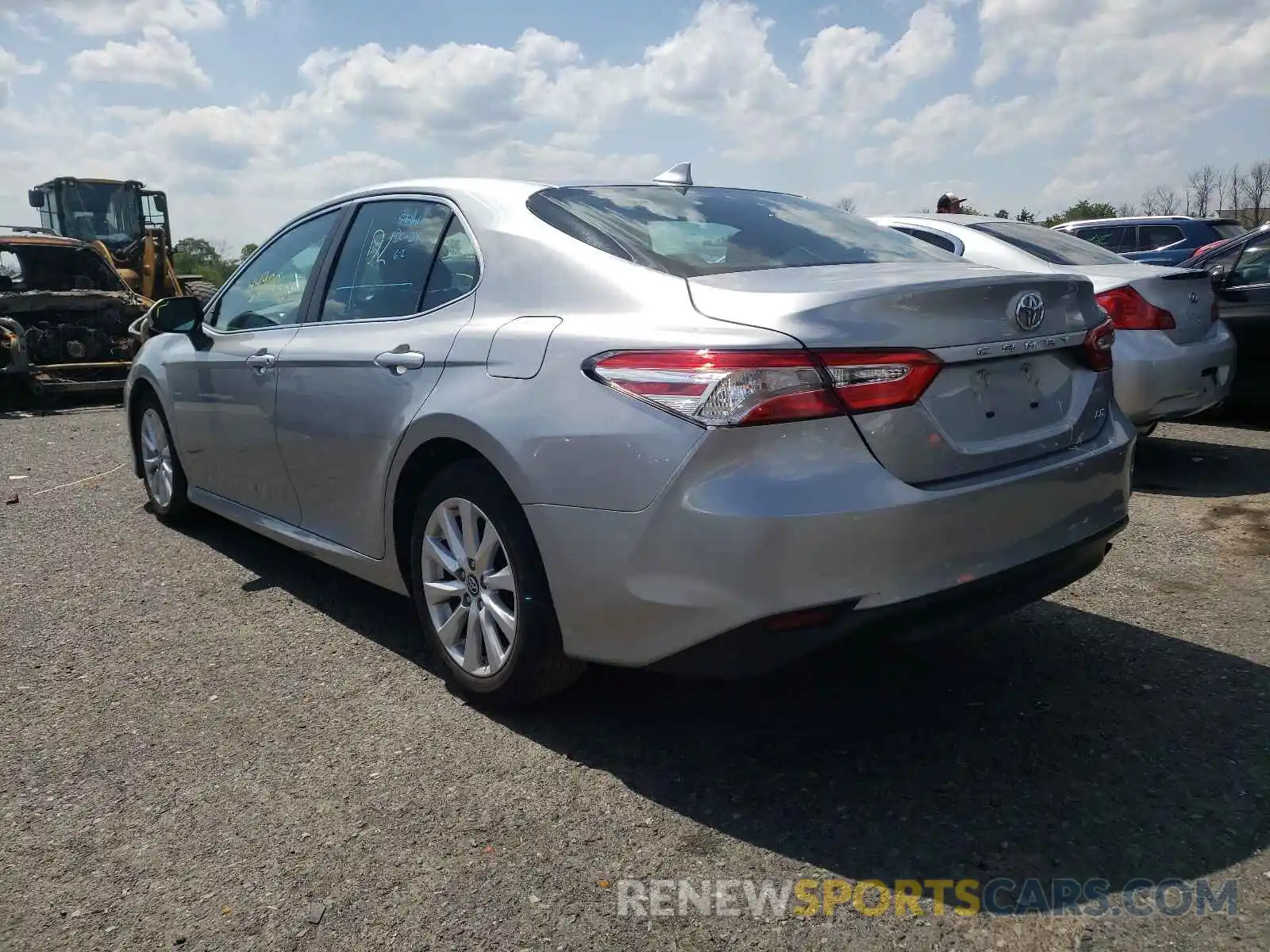 3 Photograph of a damaged car 4T1B11HK1KU240666 TOYOTA CAMRY 2019