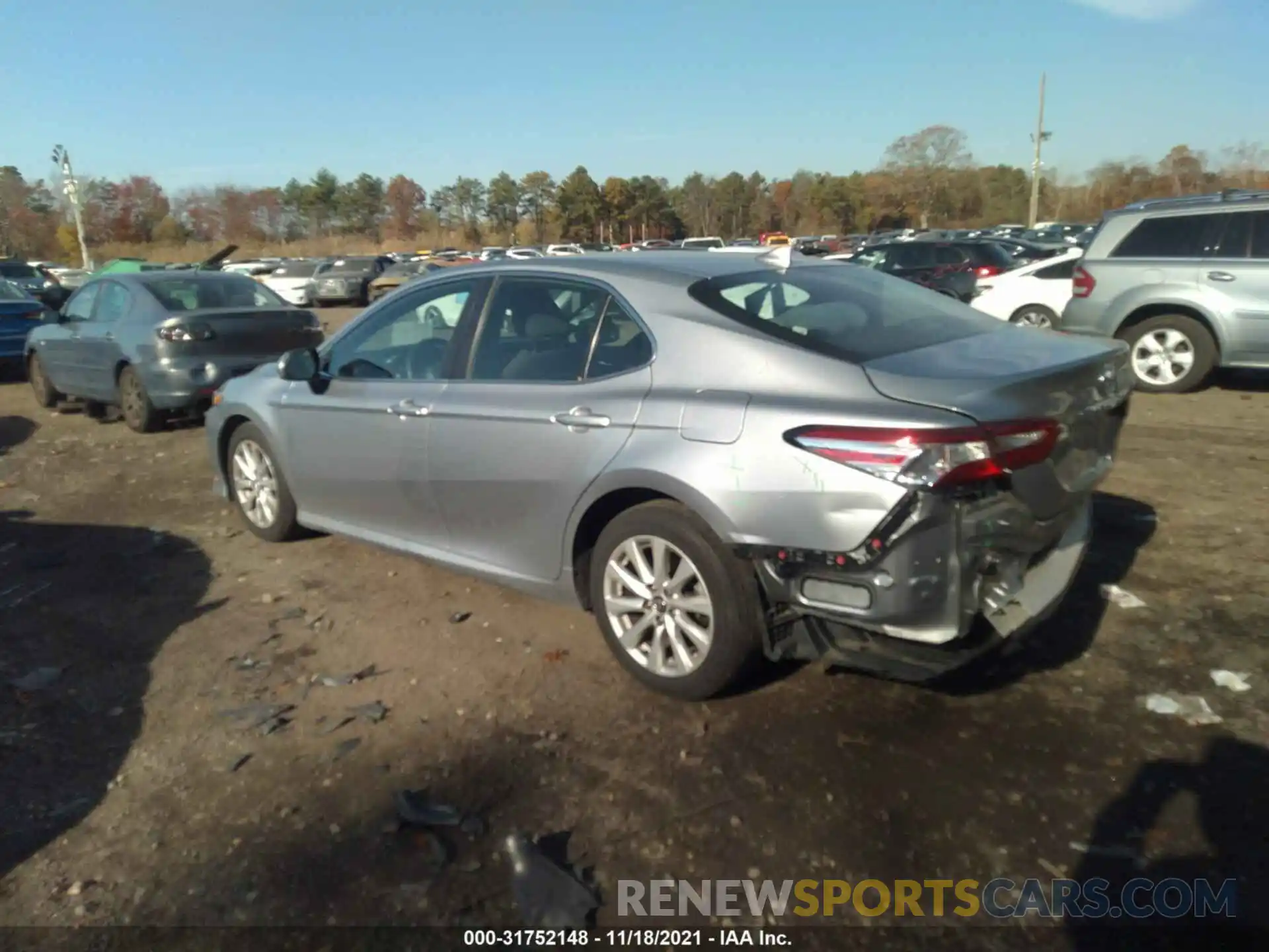 3 Photograph of a damaged car 4T1B11HK1KU240697 TOYOTA CAMRY 2019