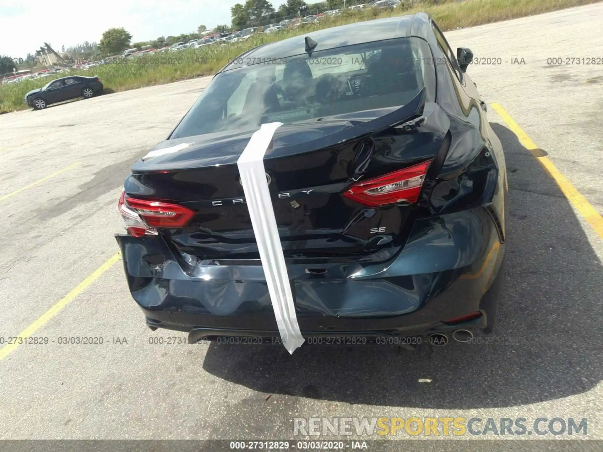 6 Photograph of a damaged car 4T1B11HK1KU245298 TOYOTA CAMRY 2019