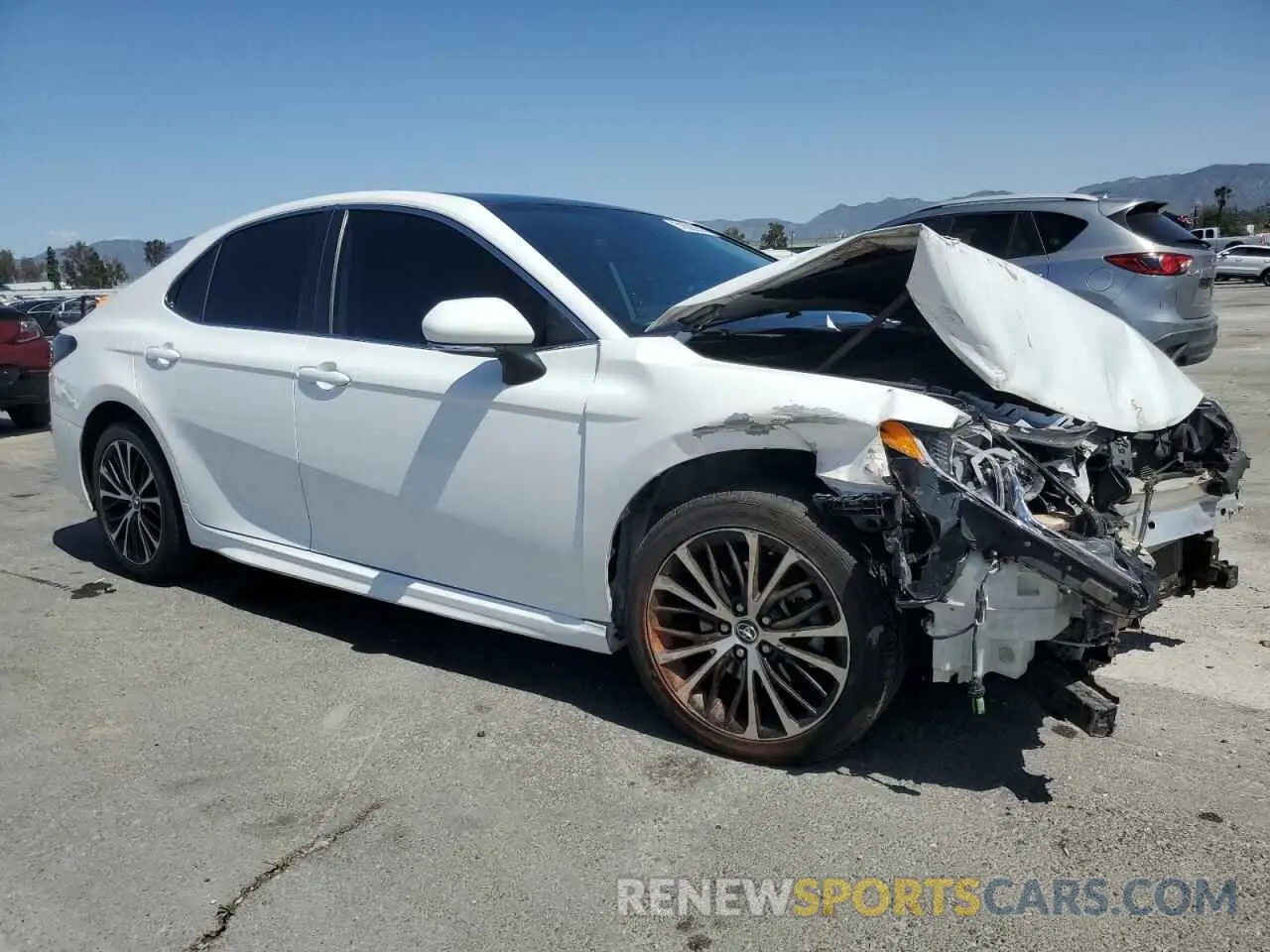4 Photograph of a damaged car 4T1B11HK1KU247276 TOYOTA CAMRY 2019