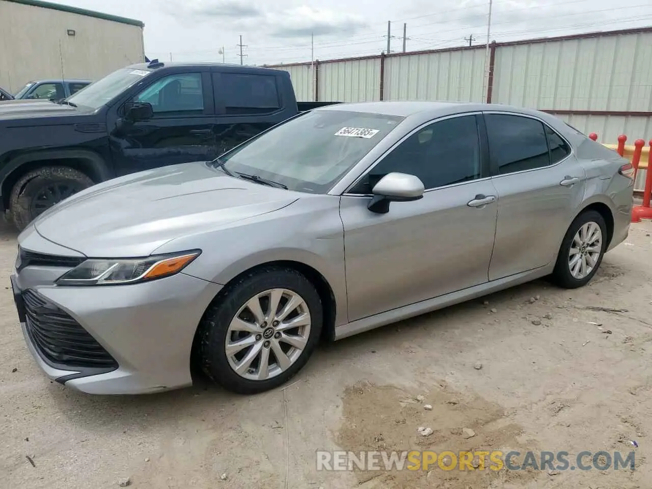 1 Photograph of a damaged car 4T1B11HK1KU250632 TOYOTA CAMRY 2019