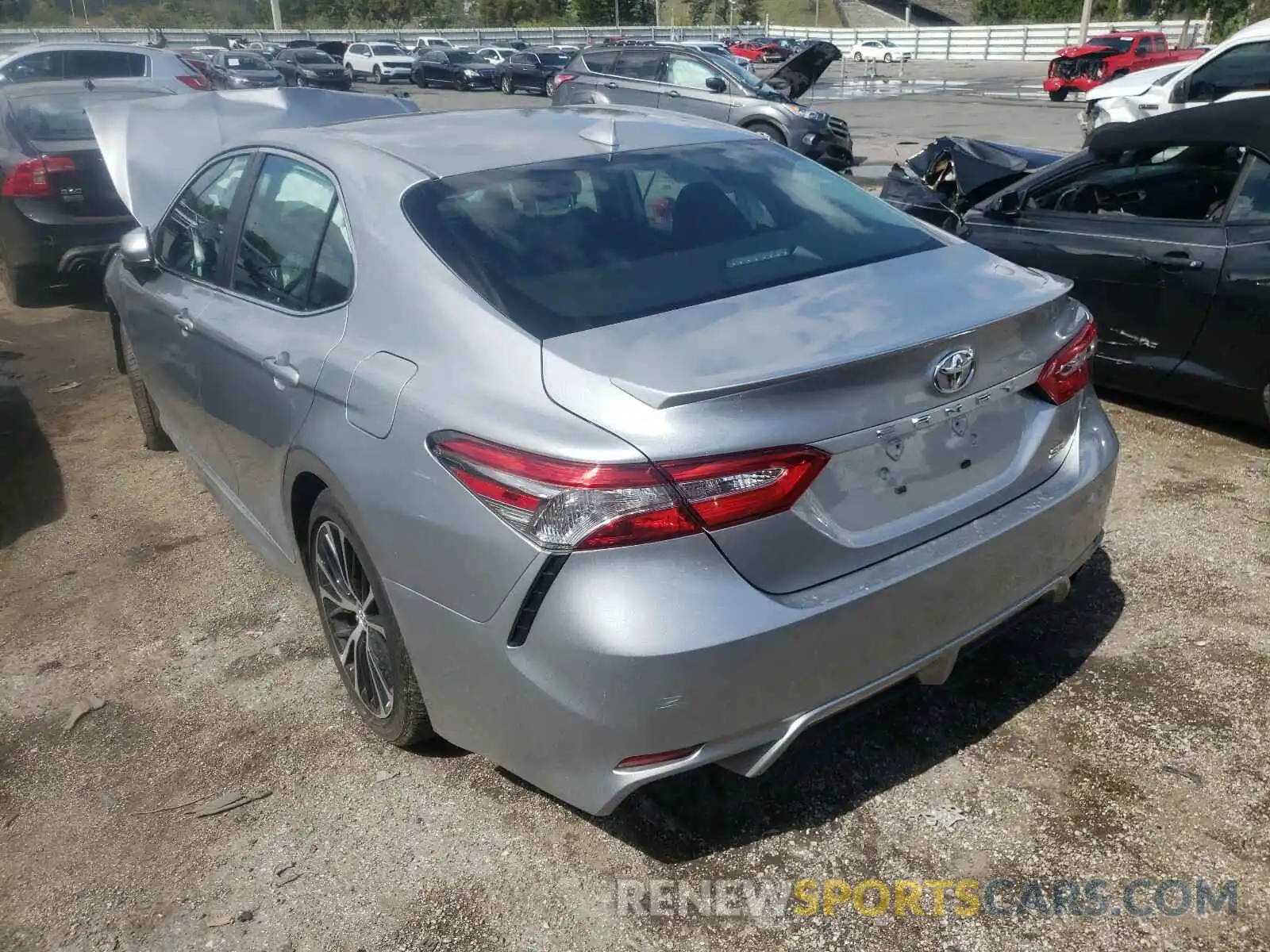 3 Photograph of a damaged car 4T1B11HK1KU251053 TOYOTA CAMRY 2019