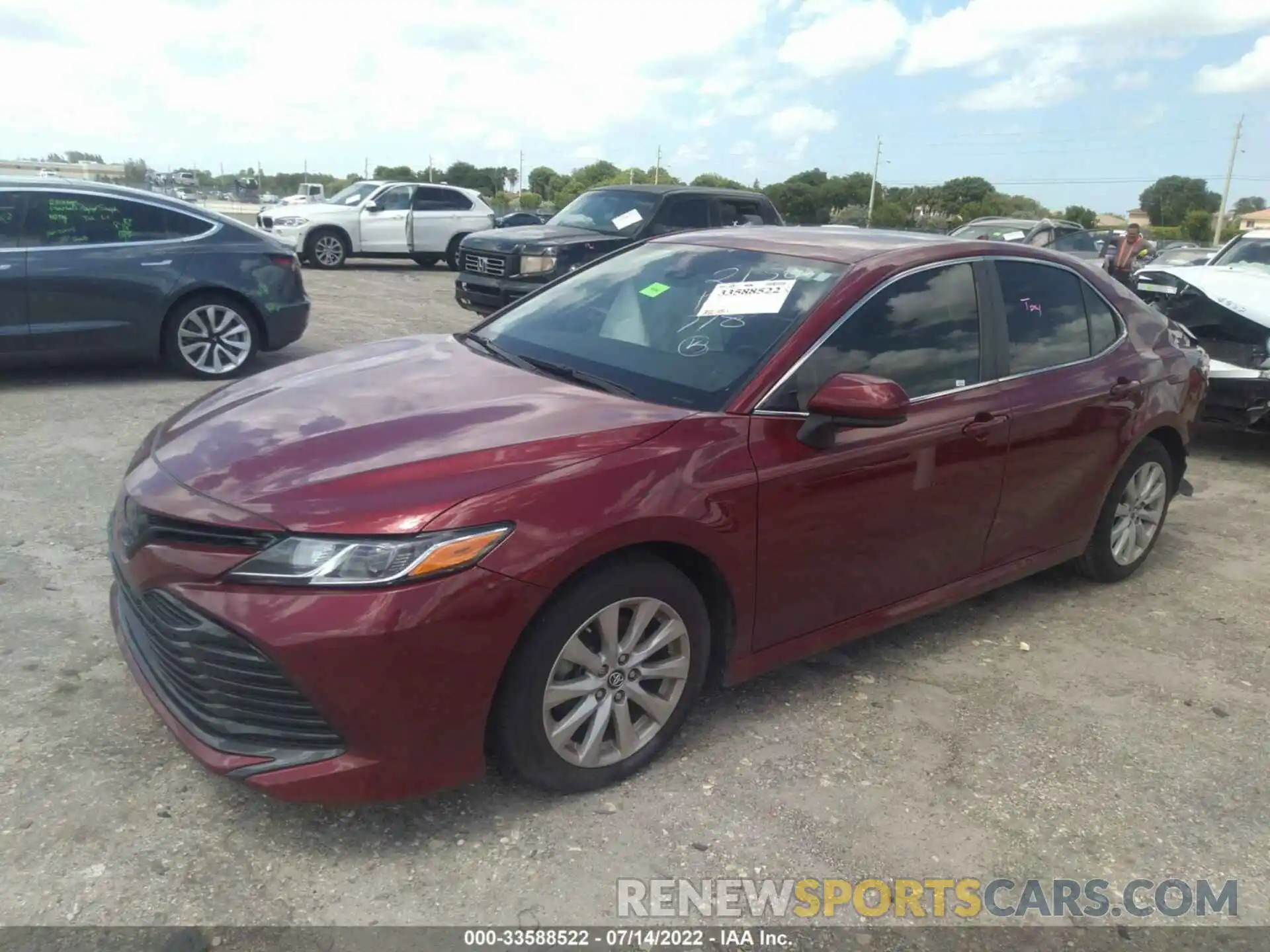 2 Photograph of a damaged car 4T1B11HK1KU252154 TOYOTA CAMRY 2019