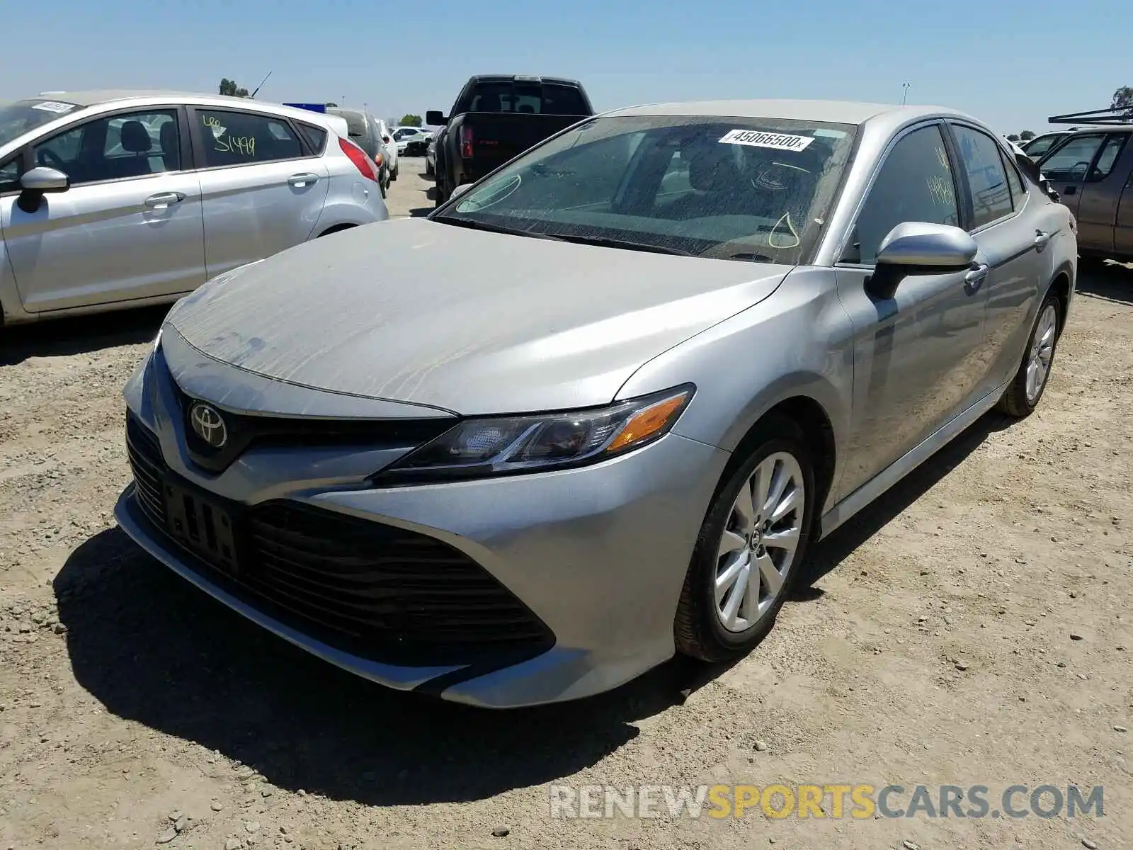 2 Photograph of a damaged car 4T1B11HK1KU252817 TOYOTA CAMRY 2019