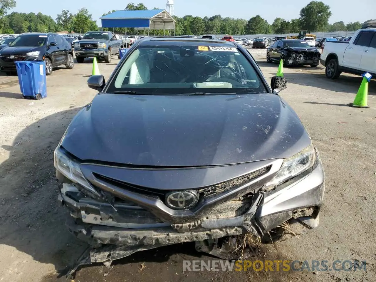 5 Photograph of a damaged car 4T1B11HK1KU254177 TOYOTA CAMRY 2019