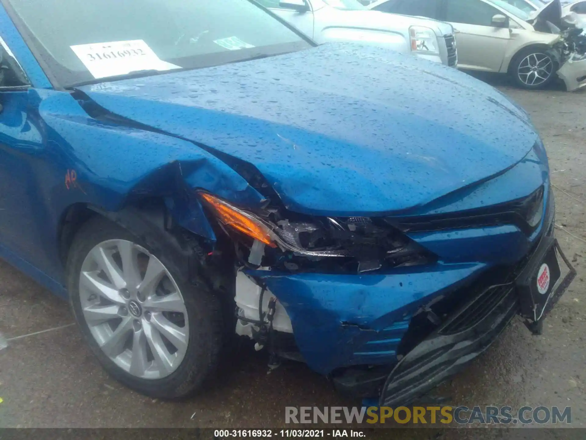 6 Photograph of a damaged car 4T1B11HK1KU256026 TOYOTA CAMRY 2019