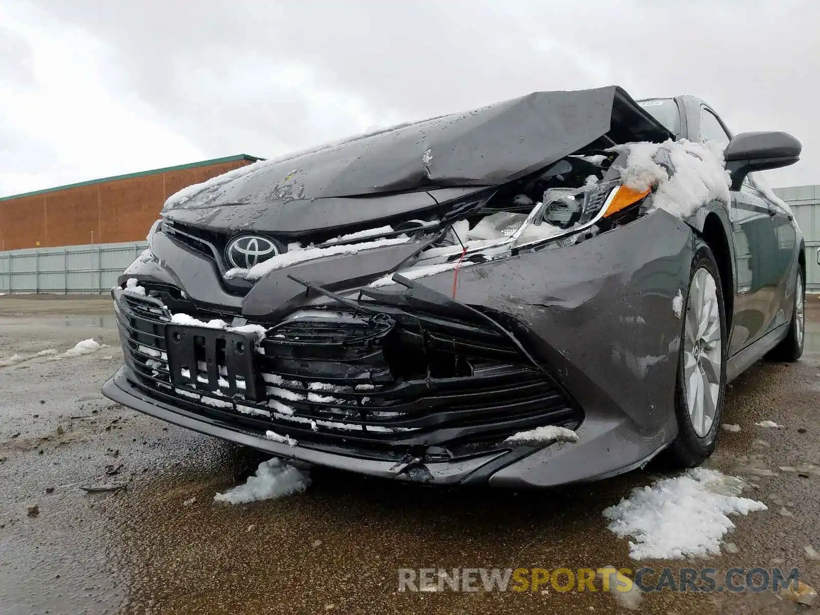 9 Photograph of a damaged car 4T1B11HK1KU256561 TOYOTA CAMRY 2019