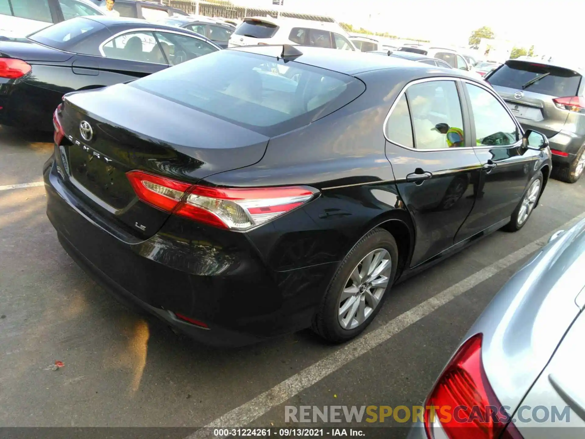 4 Photograph of a damaged car 4T1B11HK1KU262232 TOYOTA CAMRY 2019