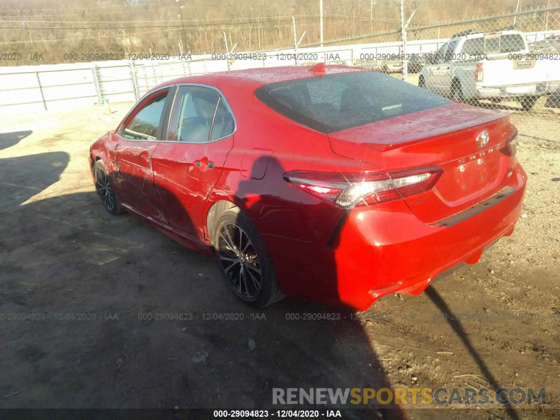 3 Photograph of a damaged car 4T1B11HK1KU263462 TOYOTA CAMRY 2019