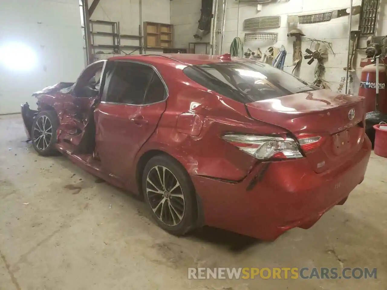 3 Photograph of a damaged car 4T1B11HK1KU265843 TOYOTA CAMRY 2019