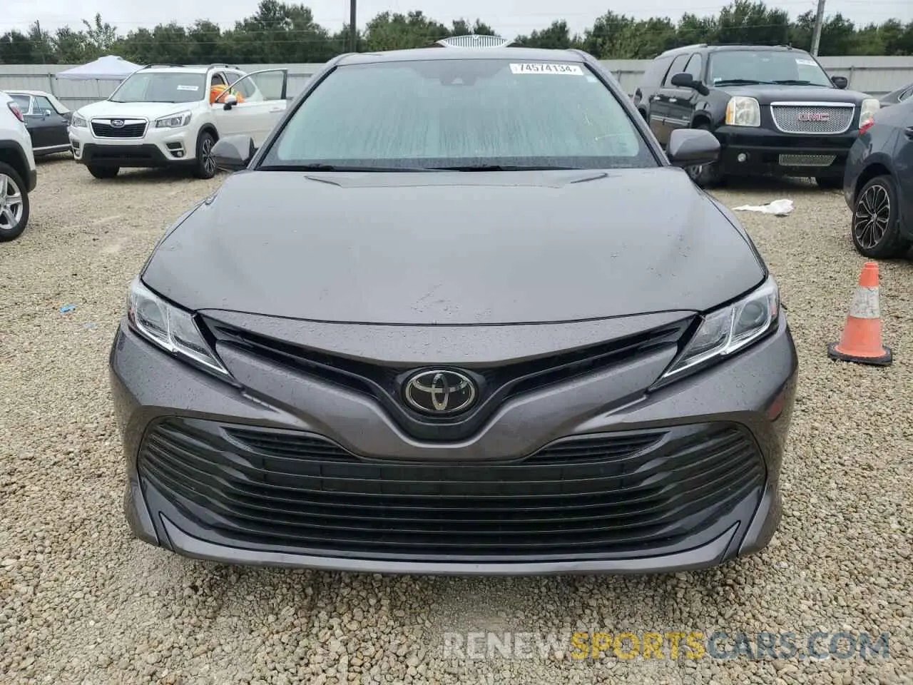 5 Photograph of a damaged car 4T1B11HK1KU268208 TOYOTA CAMRY 2019