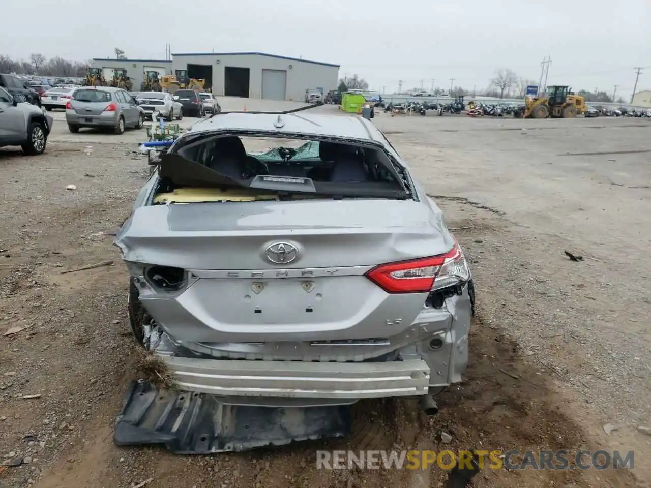 6 Photograph of a damaged car 4T1B11HK1KU269097 TOYOTA CAMRY 2019