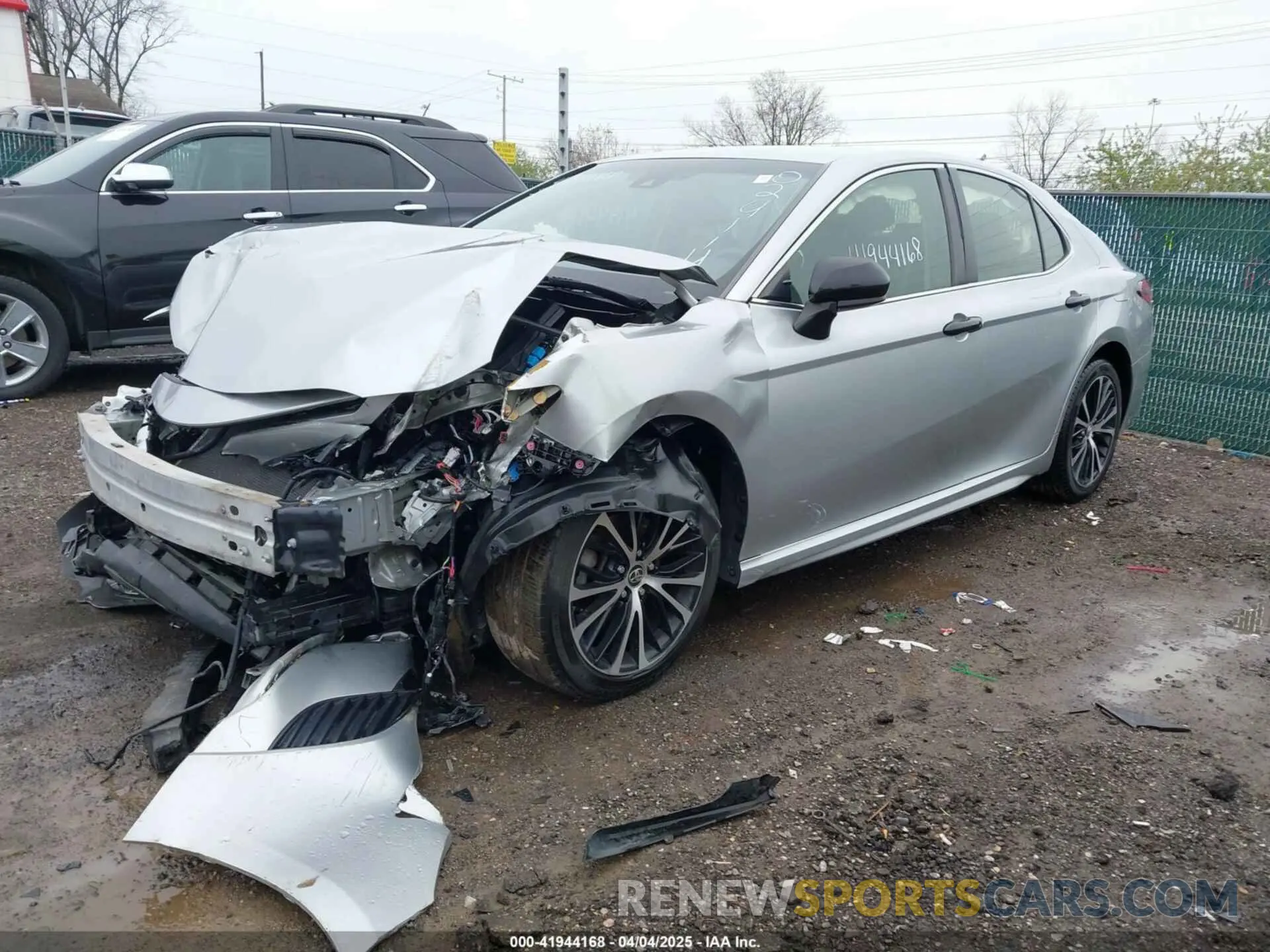 2 Photograph of a damaged car 4T1B11HK1KU272114 TOYOTA CAMRY 2019