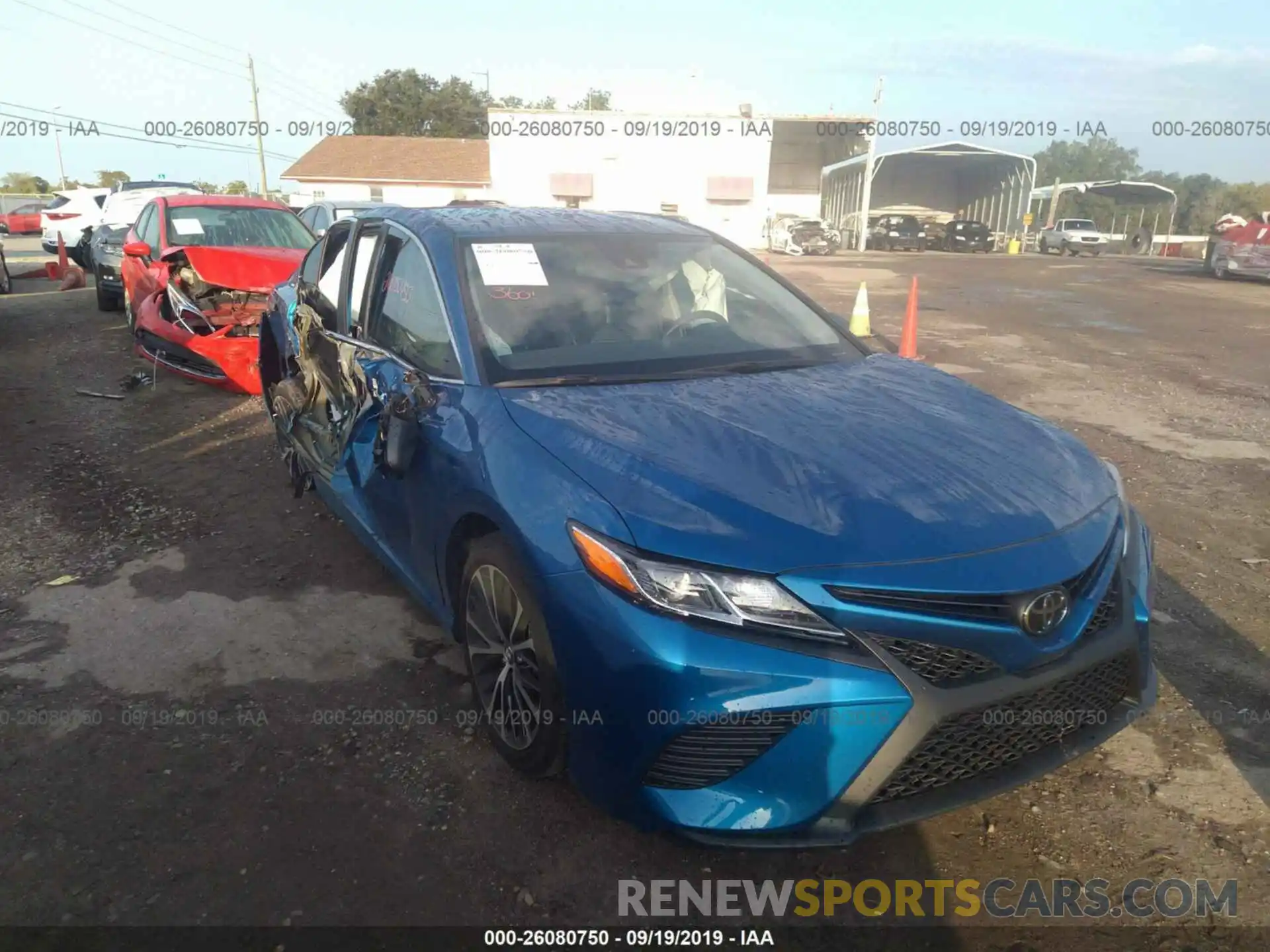 1 Photograph of a damaged car 4T1B11HK1KU273554 TOYOTA CAMRY 2019