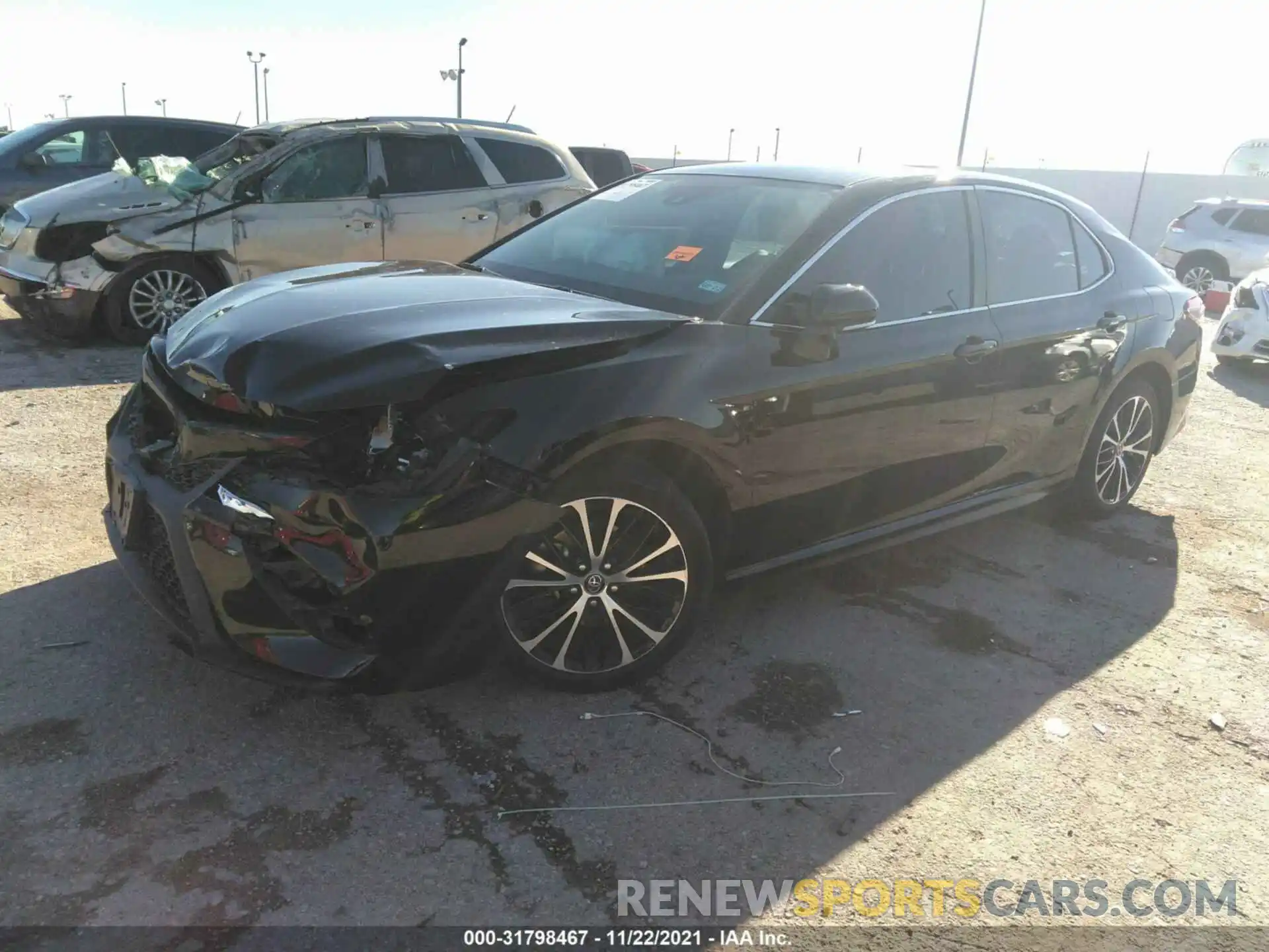 2 Photograph of a damaged car 4T1B11HK1KU275871 TOYOTA CAMRY 2019