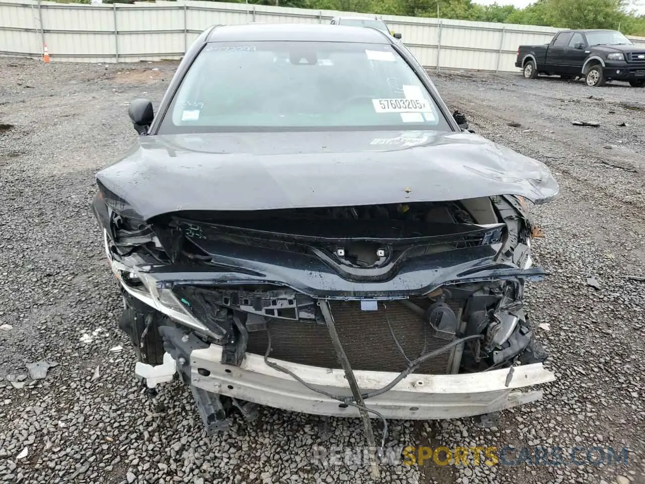 5 Photograph of a damaged car 4T1B11HK1KU277099 TOYOTA CAMRY 2019