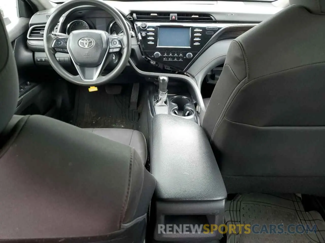 8 Photograph of a damaged car 4T1B11HK1KU277099 TOYOTA CAMRY 2019