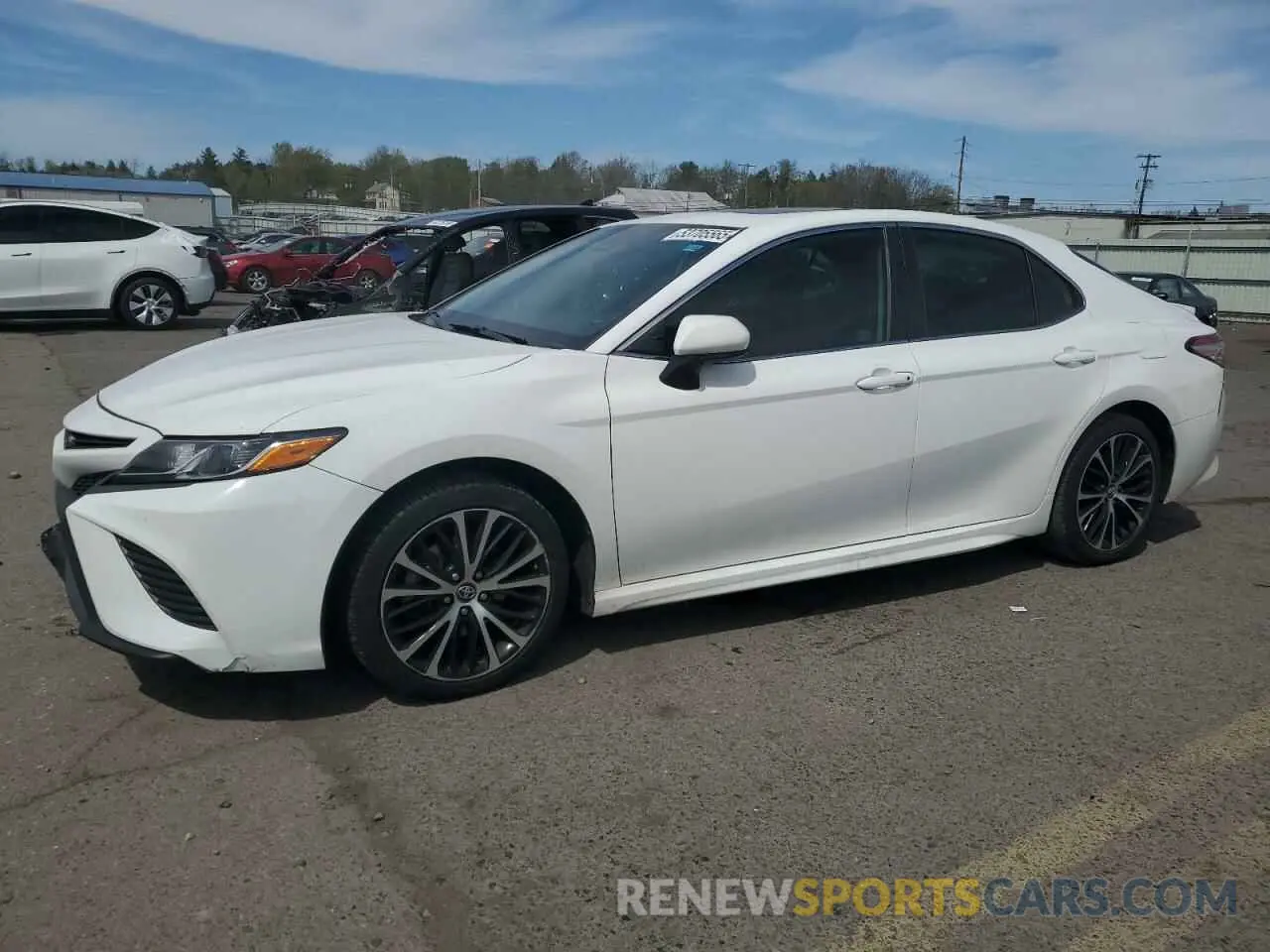 1 Photograph of a damaged car 4T1B11HK1KU277863 TOYOTA CAMRY 2019