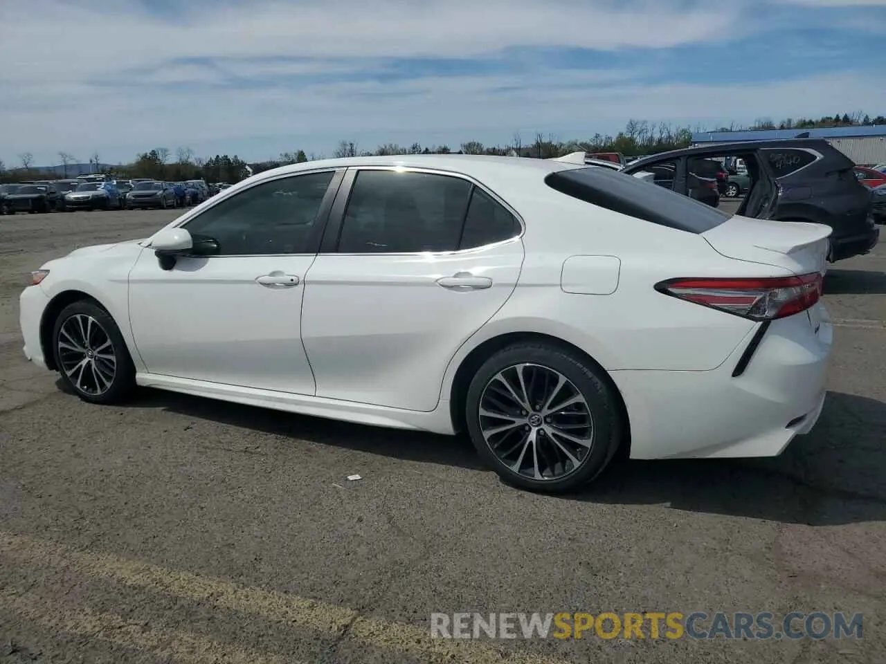 2 Photograph of a damaged car 4T1B11HK1KU277863 TOYOTA CAMRY 2019