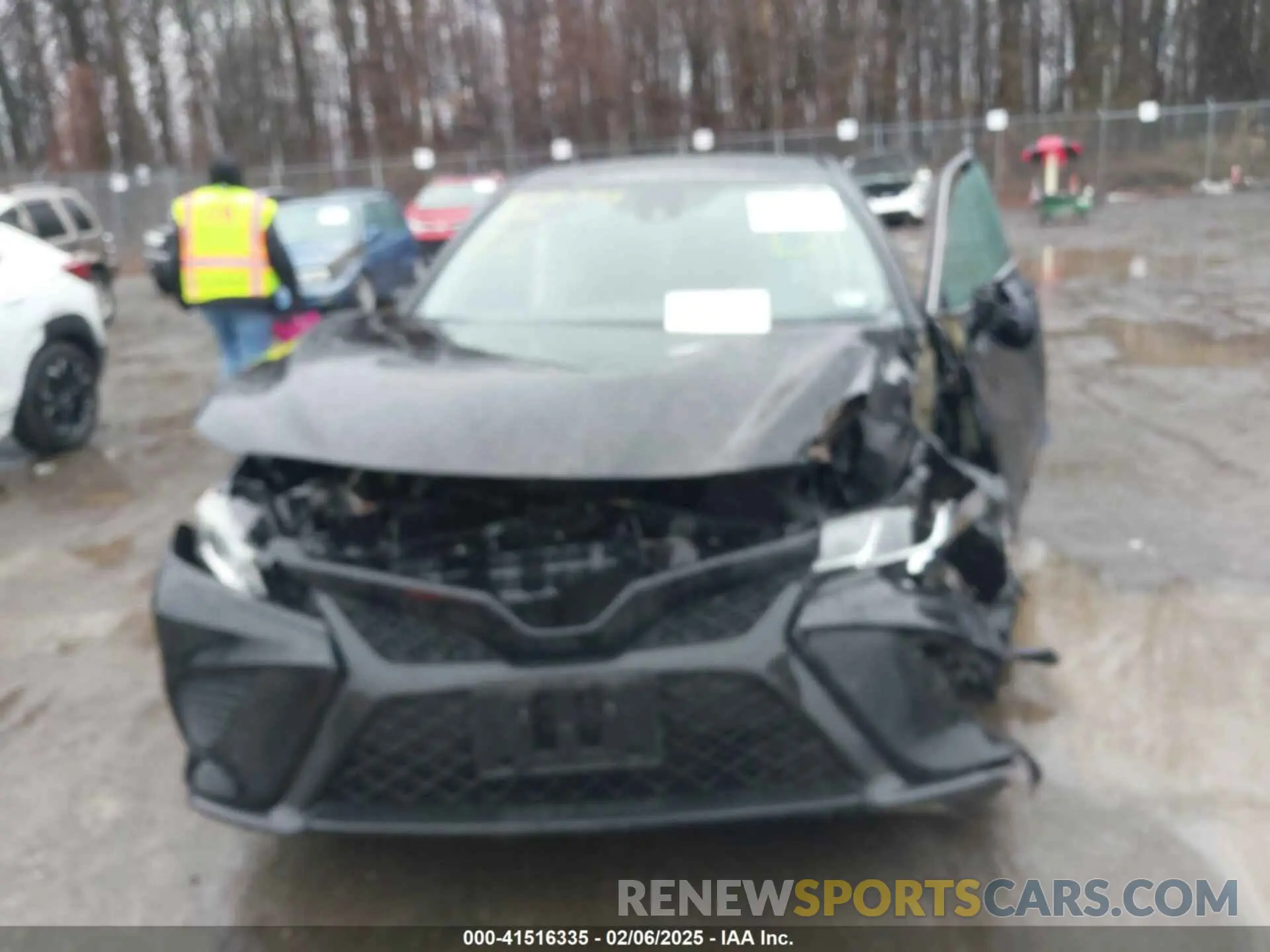 11 Photograph of a damaged car 4T1B11HK1KU278947 TOYOTA CAMRY 2019