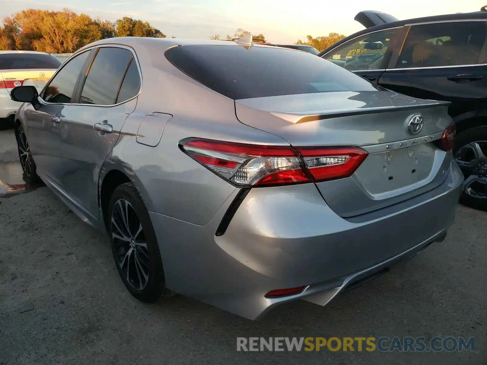 3 Photograph of a damaged car 4T1B11HK1KU282691 TOYOTA CAMRY 2019