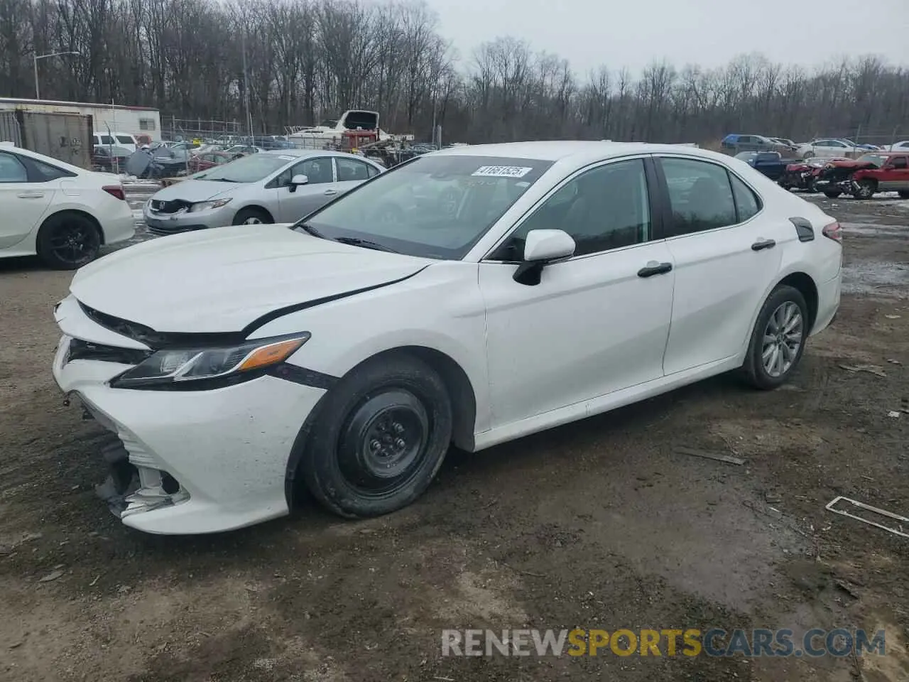 1 Photograph of a damaged car 4T1B11HK1KU284618 TOYOTA CAMRY 2019