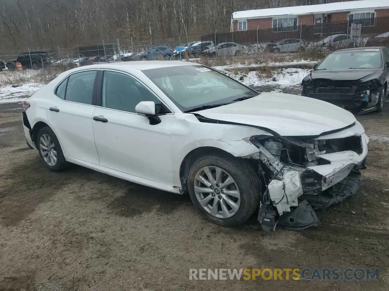4 Photograph of a damaged car 4T1B11HK1KU284618 TOYOTA CAMRY 2019