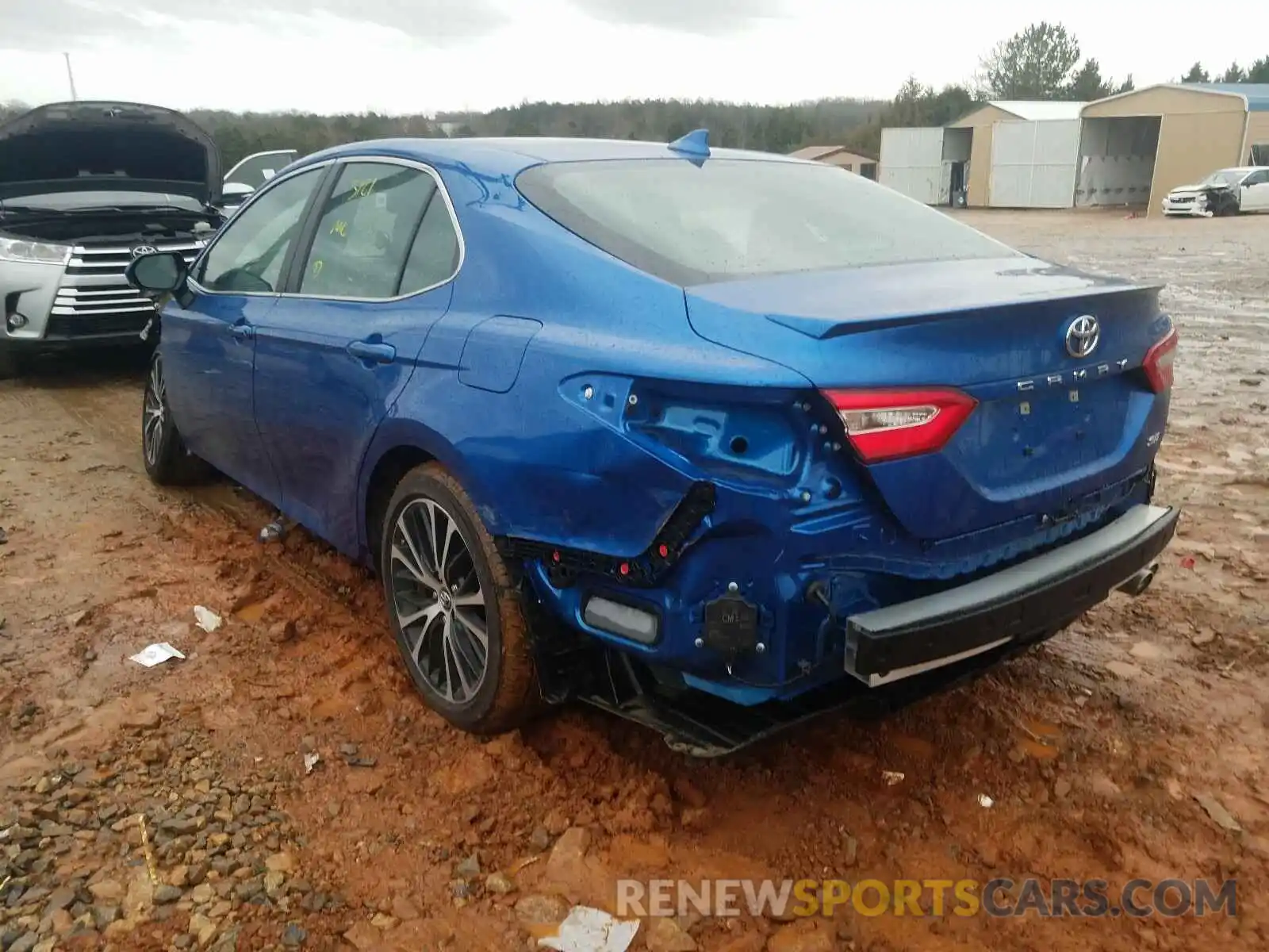 3 Photograph of a damaged car 4T1B11HK1KU288863 TOYOTA CAMRY 2019