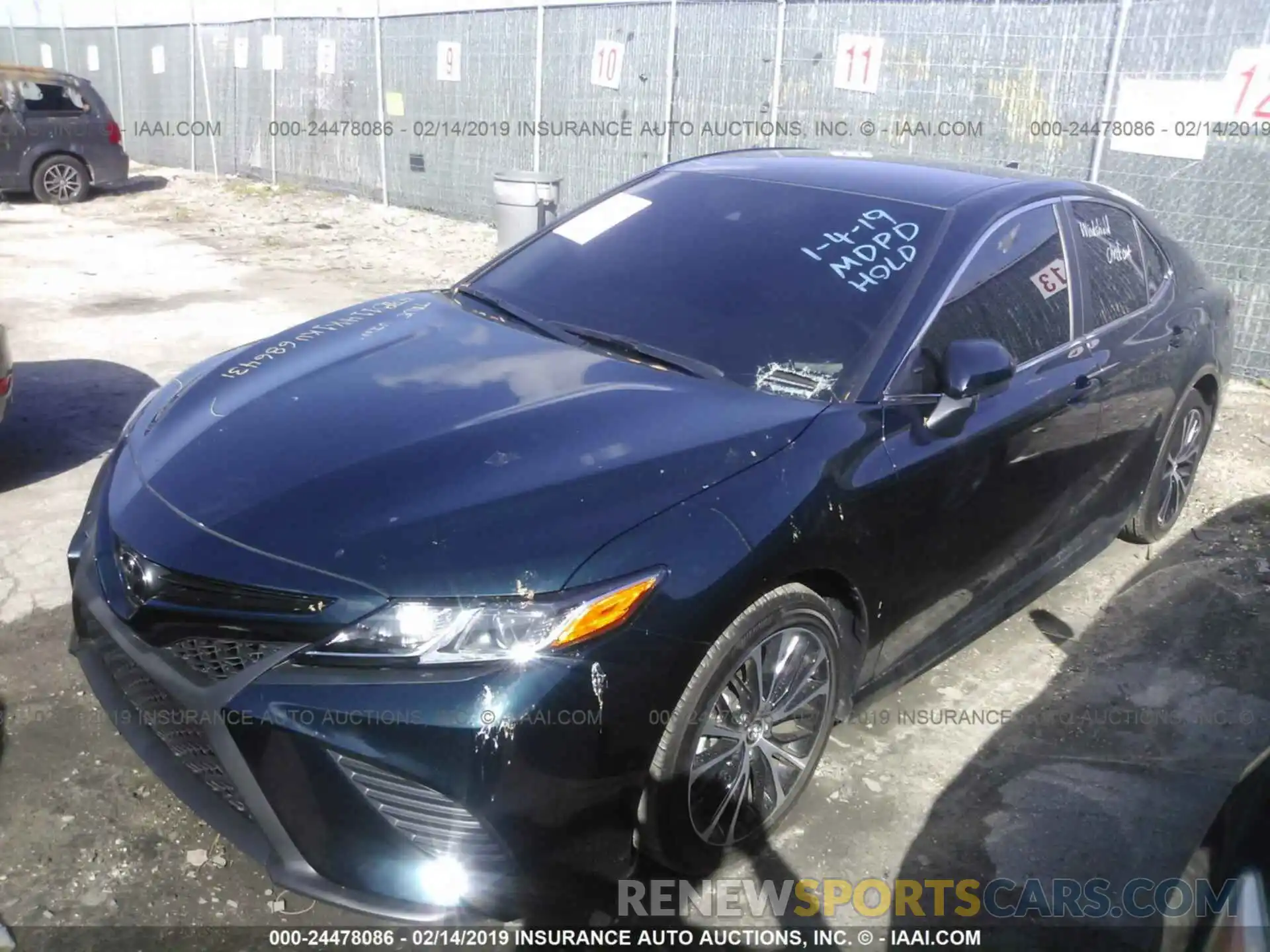 2 Photograph of a damaged car 4T1B11HK1KU686431 TOYOTA CAMRY 2019